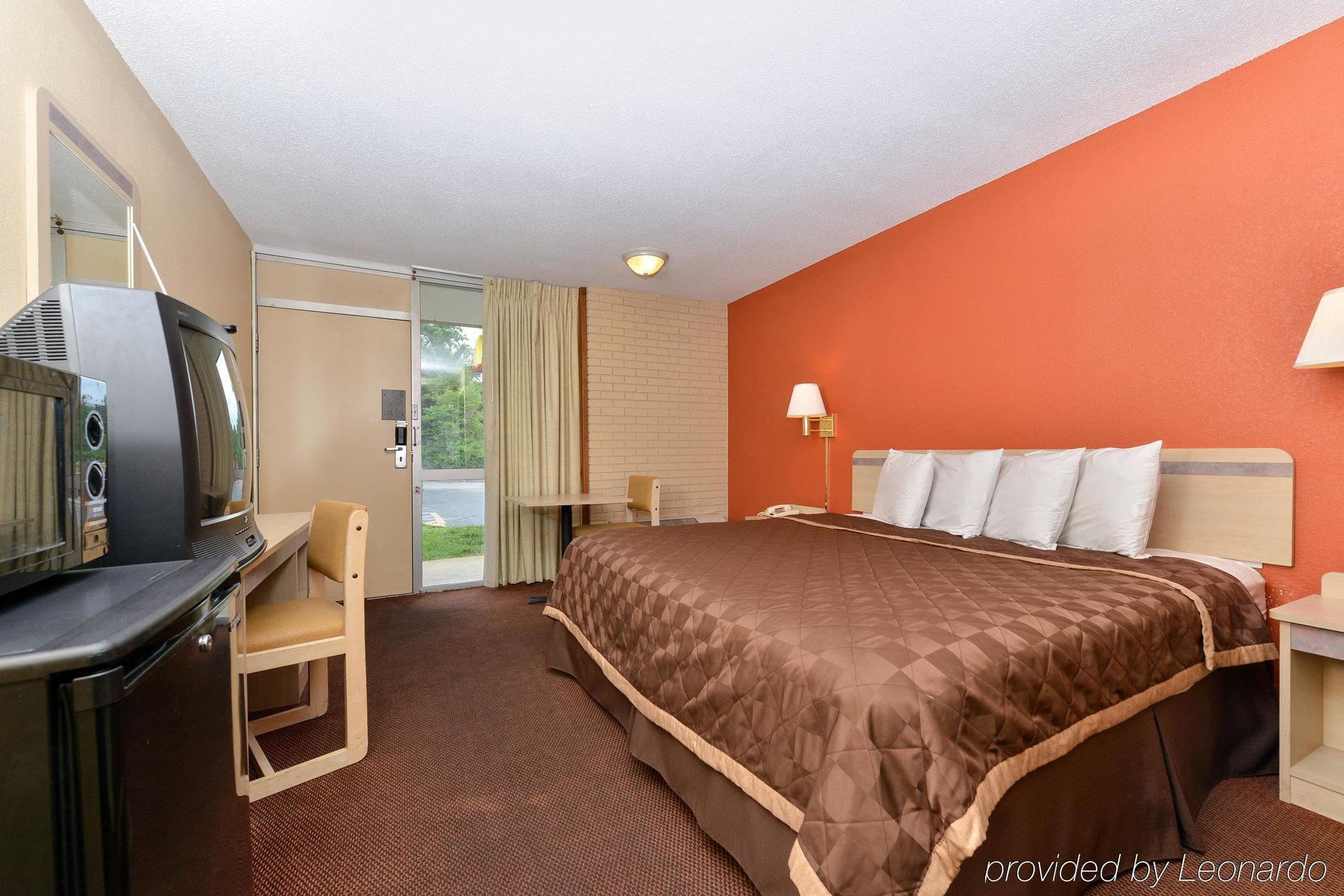 Americas Best Value Inn - Collinsville / St. Louis Exterior foto