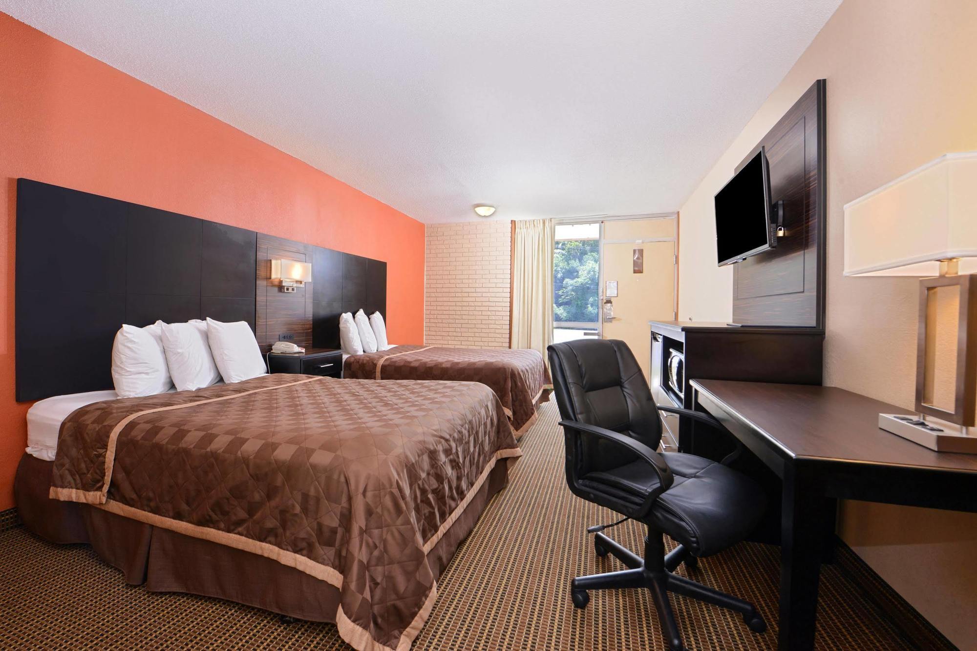 Americas Best Value Inn - Collinsville / St. Louis Exterior foto